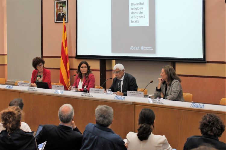 Assistim a la presentació de la Guia de diversitat religiosa i donació de la Generalitat